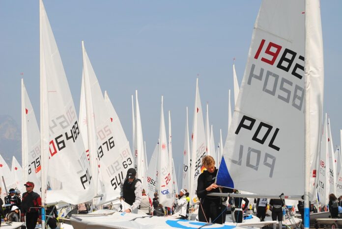 trst-pred-velikim-navalom-jutri-znamenita-barkolana-burja-bo-krojila-jadralski-spektakel-6aca28d1a4918-1791633617